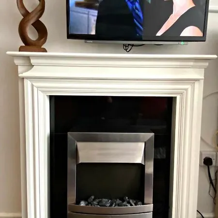 Serviced One-bedroom Southmead Hospital Mod Airbus
